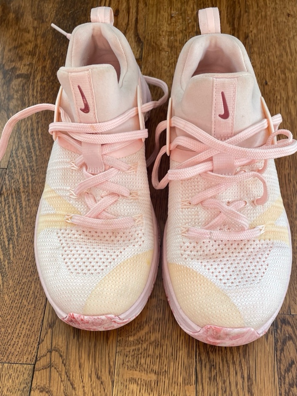 Nike Women's Pale Pink Metcon Flyknit Shoes